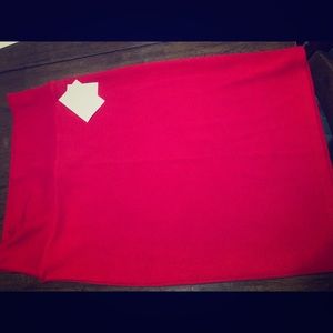 LuLaRoe Medium Red Cassie skirt: NEVER BEEN WORN